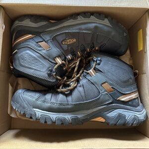 Men's Keen Targhee EXP Waterproof Mid Raven/Inca Gold Hiking Boots